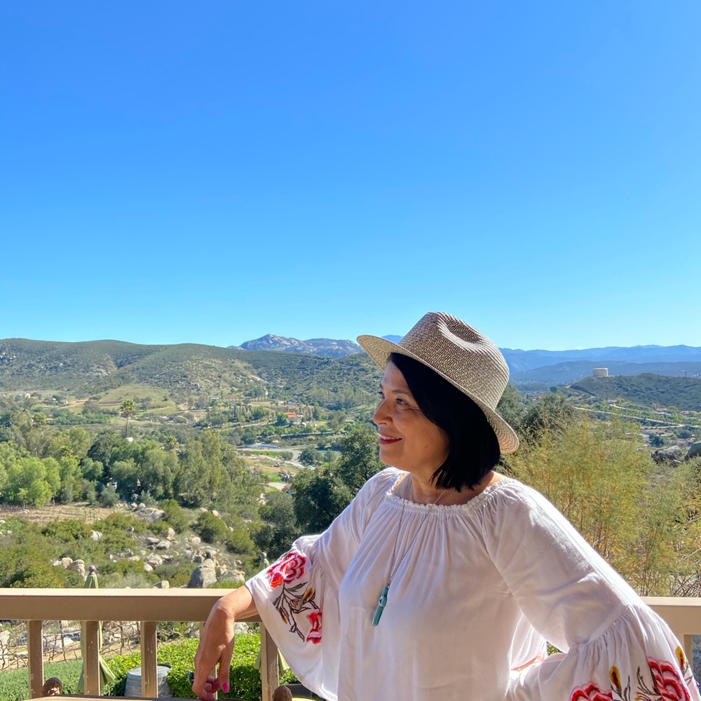 Meet your Posher, Brisa